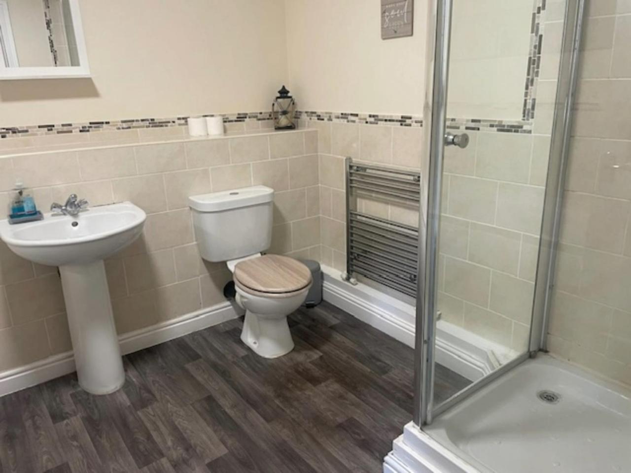 St Annes Apartment 4 - Sleeps 6 - Free Parking Lytham St Annes Exterior foto